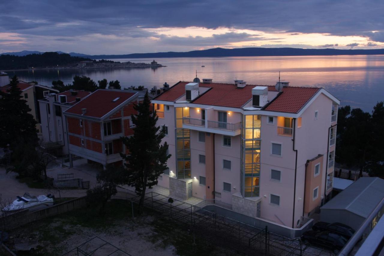 Apart Hotel Simic Makarska Zewnętrze zdjęcie